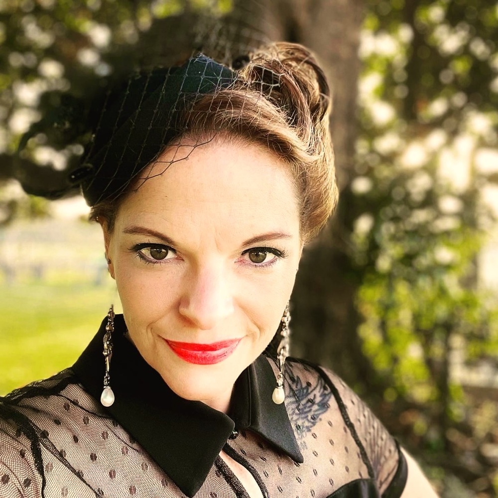 Meet your Posher, Andra